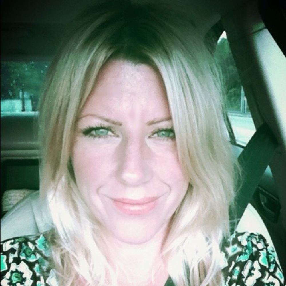 Meet your Posher, Carrie